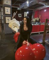 Миниатюра Индивидуалка Элла Фестивальный Фотография 