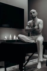 Миниатюра Мужчина Роман Фестивальный Фотография 