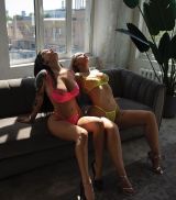 Миниатюра Индивидуалка Дикие Развратницы Фестивальный Фотография 