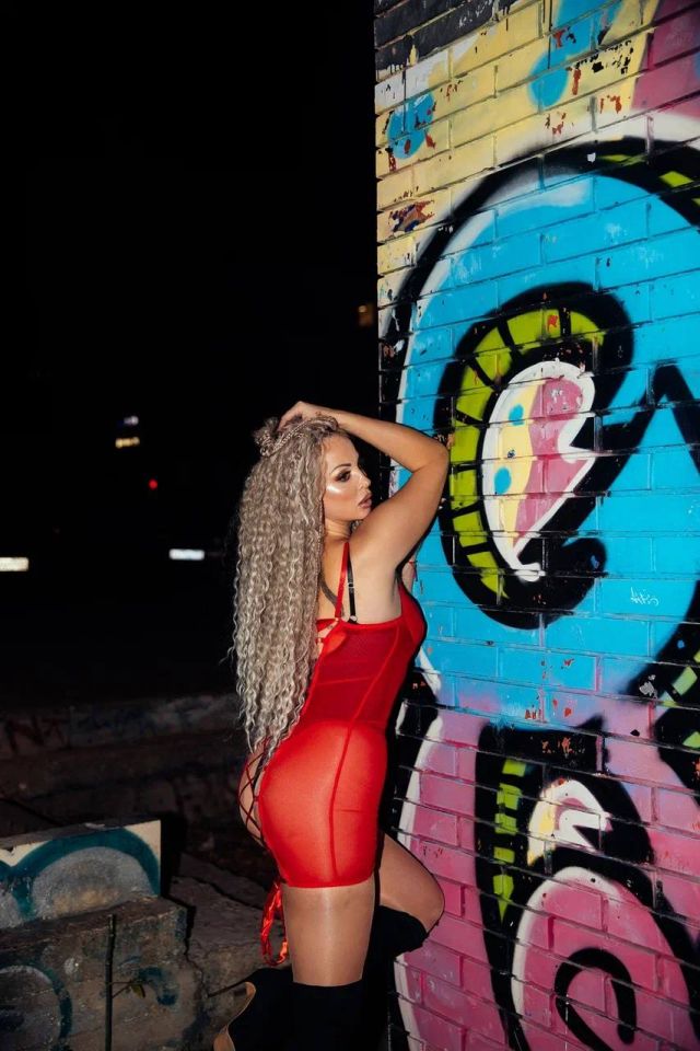 Индивидуалка Анастасия Пригород Фотография 