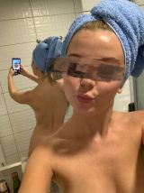 Миниатюра Индивидуалка Малышка Алиса Центральный Фотография 