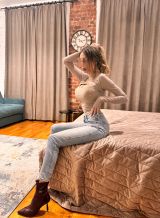 Миниатюра Индивидуалка Амалия Фестивальный Фотография 