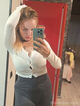 Миниатюра Массажистка Расика ЗИП Фотография 