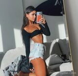 Миниатюра Индивидуалка Милашка Фестивальный Фотография 