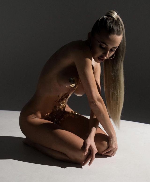 Индивидуалка Мира Фотография 